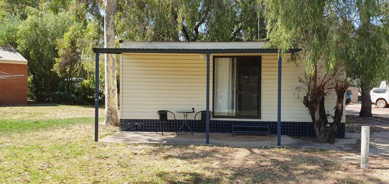 Pinjarra Caravan Park And Cabins Exterior foto