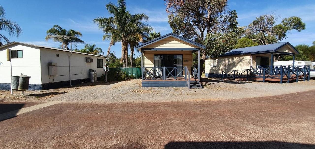 Pinjarra Caravan Park And Cabins Exterior foto
